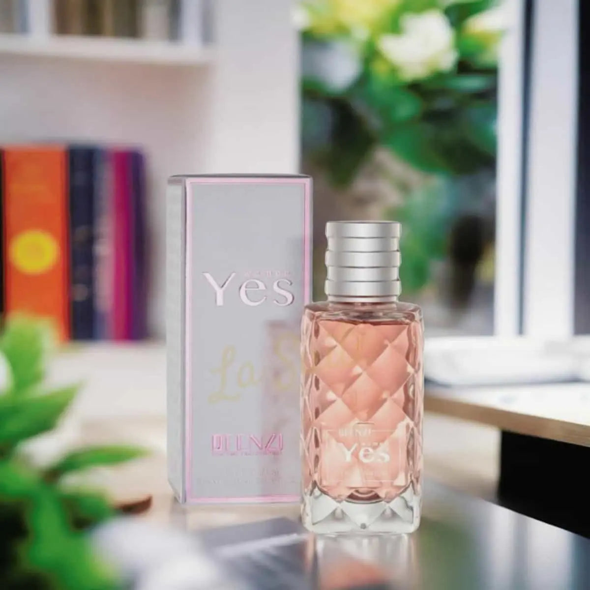 Yes Woman RECUERDA A JOY DE DIOR
